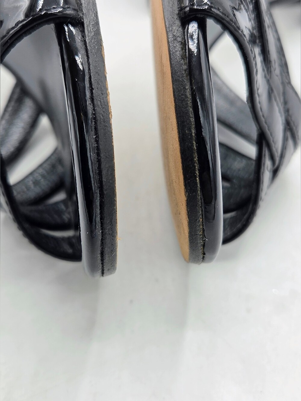 Stuart Weitzman Black Patent Leather Strappy Block Heel Sandals - Size 6M - Picture 11 of 15